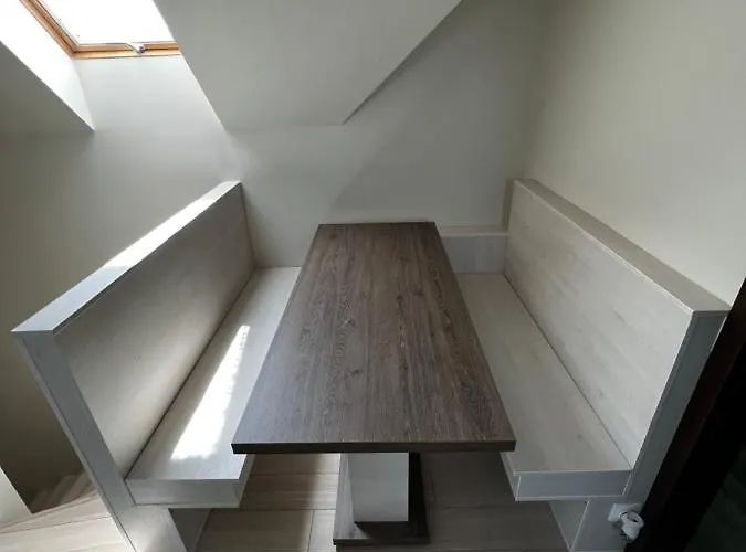 Apartament Lux Apartmanhaz Paloznak