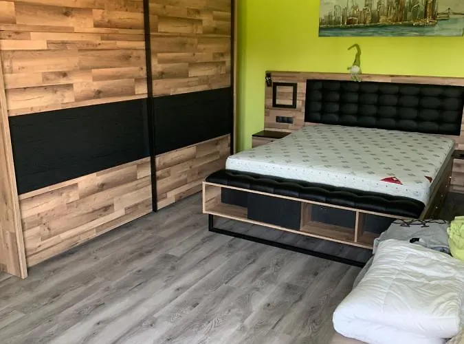 Apartament Lux Apartmanhaz